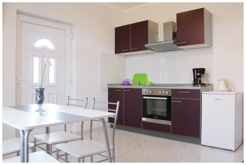 Apartments & Room Dijana Trogir Luaran gambar